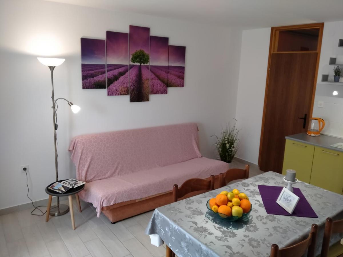 Apartman Avsec Krk Town Exterior foto